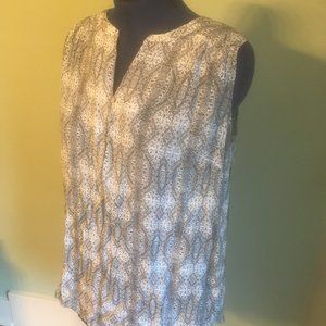 Flowy Faded Glory sleeveless top 2X paisley tribal